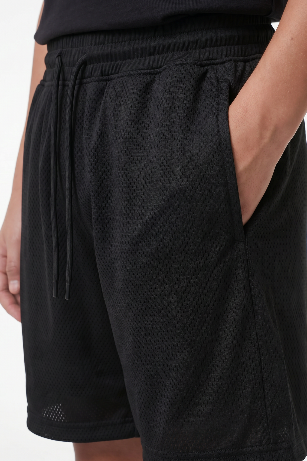 Essential Shorts - Black